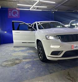 جيب جراند شيروكي